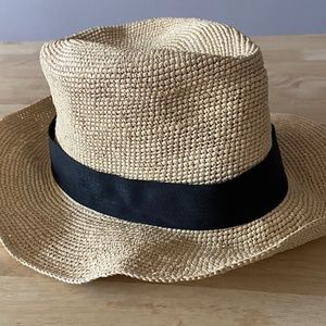 Cuyana straw hat foldable